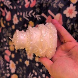 Elegant White Cake-Shaped Candle